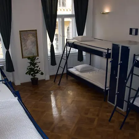 The Clock Hostel Praag