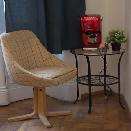 Vandrerhjem The Clock