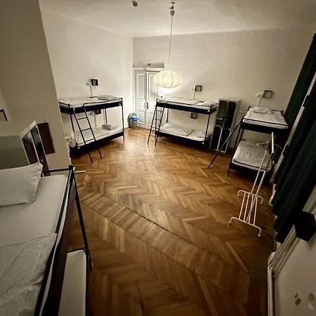 The Clock Vandrerhjem *