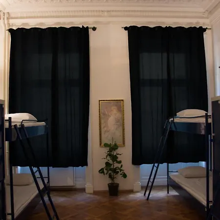 Hostel The Clock Prague